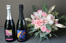 Celebratory Bouquet & Bubbly
